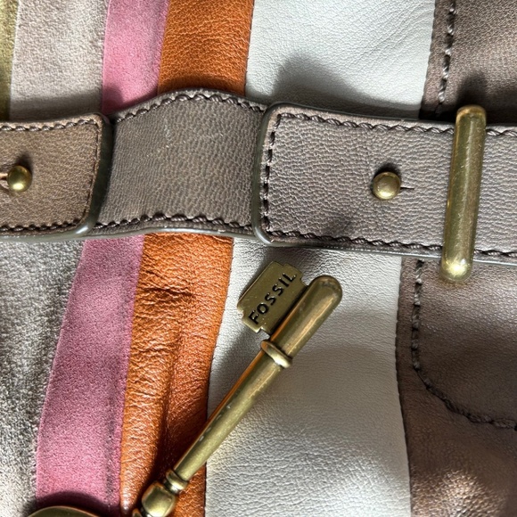 Fossil Leather and Suede handbag - Picture 2 of 13